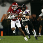 Dazmin James is shown catching a pass.